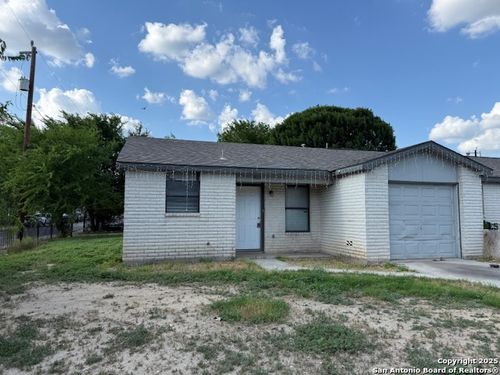 4613 W Cesar E Chavez Blvd, San Antonio, TX, 78237-2016 | Card Image