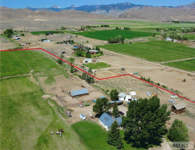 Red Lines are approximate property lines. | Image 54