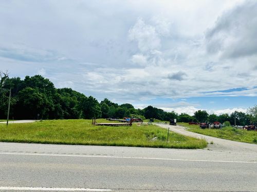 2108 Elkton Pike, Pulaski, TN, 38478-8762 | Card Image