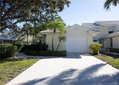2425 Foxpoint Trl, Palm City, FL, 34990-5708 | Card Image