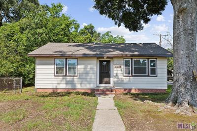 5685 Winchester Ave, House other with 3 bedrooms, 2 bathrooms and null parking in Baton Rouge LA | Image 1