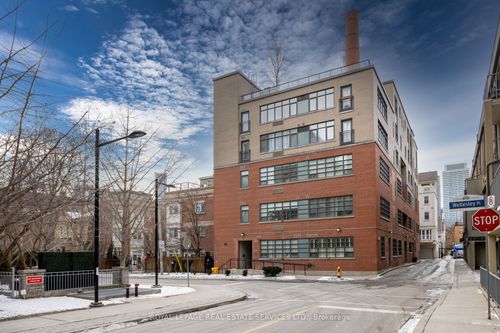 101-10 Wellesley Pl, Toronto, ON, M4Y1B1 | Card Image