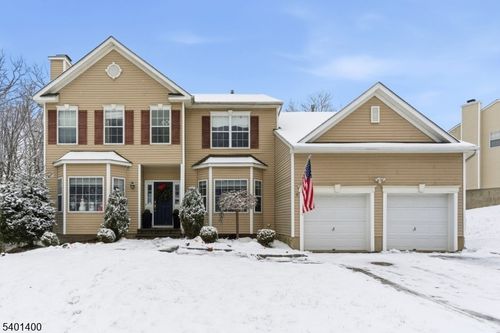 406 Rock Ridge Rd, Lake Hopatcong, NJ, 07849-2468 | Card Image