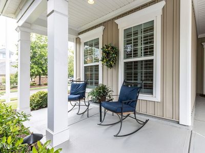 004-1280x960-front-porch | Image 3