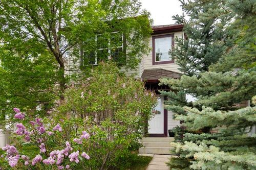 14 Everglen Manor Sw, Calgary, AB, T2Y5G4 | Card Image
