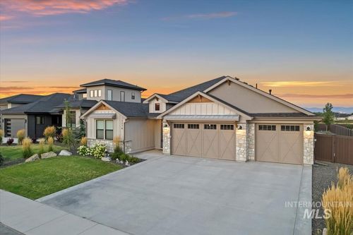 3276 N Fire Flower Ave, Star, ID, 83669-1038 | Card Image