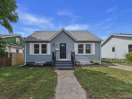 448 N 2nd St, Wood River, IL, 62095-1560 | Card Image