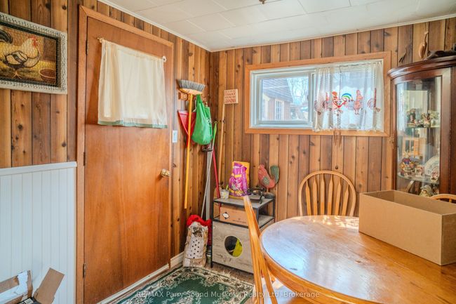 12 Riverdale Rd, House other with 2 bedrooms, 1 bathrooms and 4 parking in Parry Sound ON | Image 13