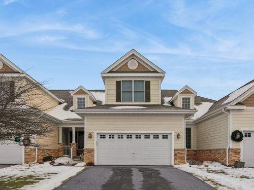 35-4902 Steeplechase Ct, Eagan, MN, 55122-3046 | Card Image