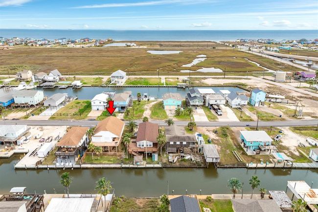 close to beach and fishing | Image 4