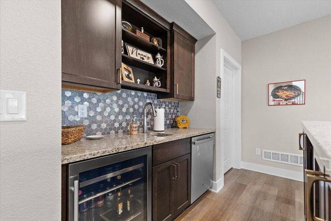 7865 E Stone Ridge Dr, Condo with 3 bedrooms, 3 bathrooms and null parking in Lannon WI | Image 26