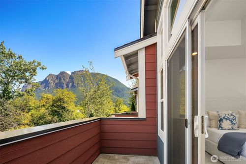 unit-d3-369 E Park St, North Bend, WA, 98045-8327 | Card Image