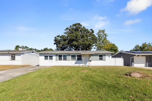 5721 65th Ave N, PINELLAS PARK, FL, 33781-5551 | Card Image