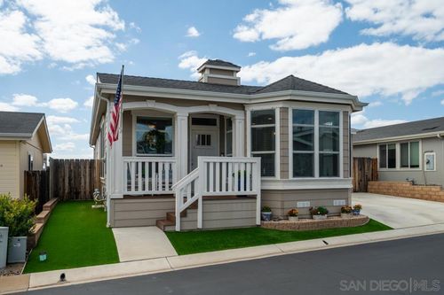 spc-28-15935 Spring Oaks Raod, El Cajon, CA, 92021 | Card Image