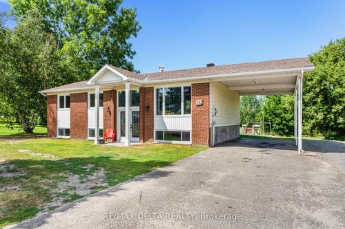 181 Richer St, Clarence Creek, ON, K0A1N0 | Card Image