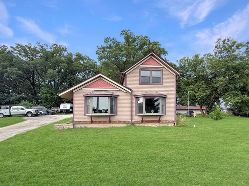 19908 Bockman Rd, Marengo, IL, 60152-8203 | Card Image