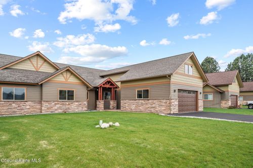 24 Bellflower Ct, Blanchard, ID, 83804-8554 | Card Image