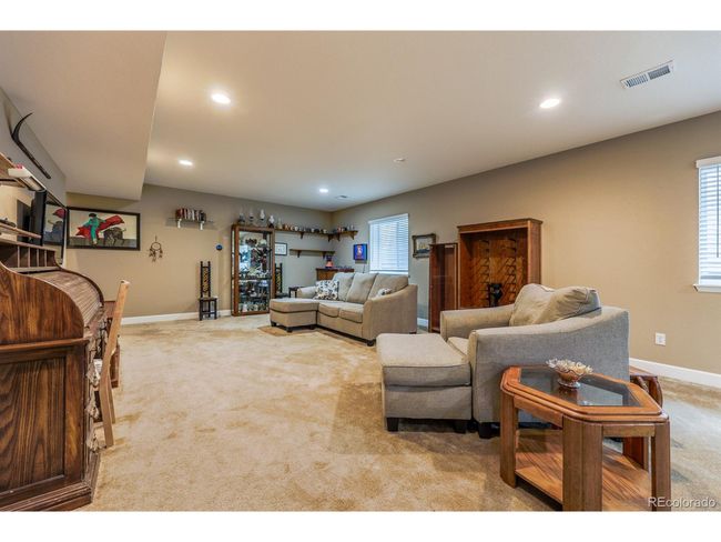 22662 E Narrowleaf Cir, House other with 5 bedrooms, 3 bathrooms and null parking in Aurora CO | Image 21