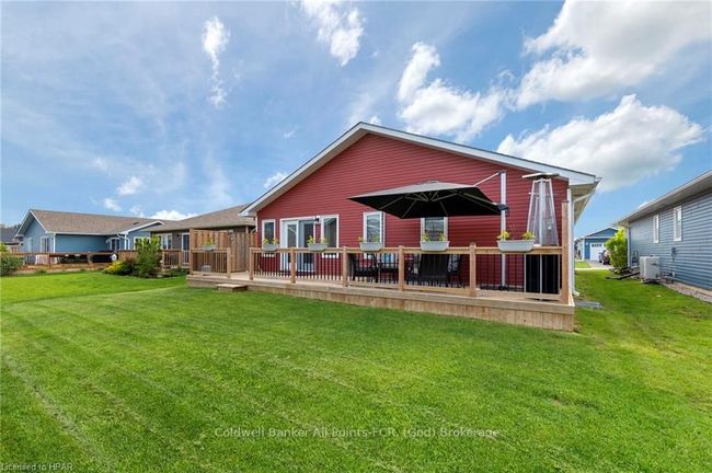 43 Huron Heights Dr, House other with 2 bedrooms, 2 bathrooms and 2 parking in Goderich ON | Image 33