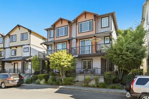 101-10372 156th Pl Ne, Redmond, WA, 98052-0024 | Card Image