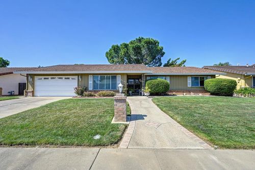 8763 Rubystone Court, Elk Grove, CA, 95624 | Card Image