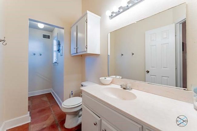Downstairs guest bathroom. | Image 26