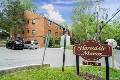 14-59 Fieldstone Dr, Hartsdale, NY, 10530-1519 | Card Image