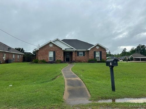 69 Willow Way, Millbrook, AL, 36054-2562 | Card Image