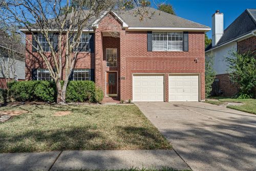 2630 Lakeway Dr, Seabrook, TX, 77586-1587 | Card Image