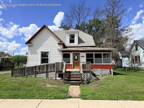 302 E Main St, Medaryville, IN, 47957 | Card Image