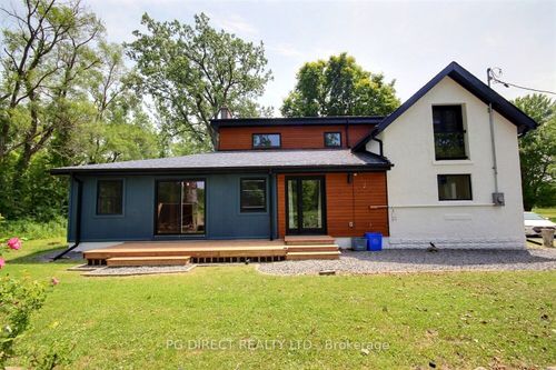 285 County Rd 8, Picton, ON, K0K2T0 | Card Image