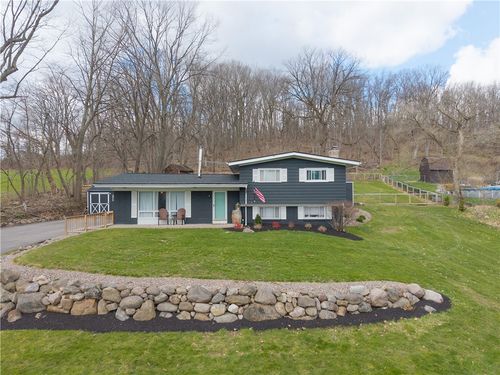 694 County Road 9, Victor, NY, 14564-9313 | Card Image