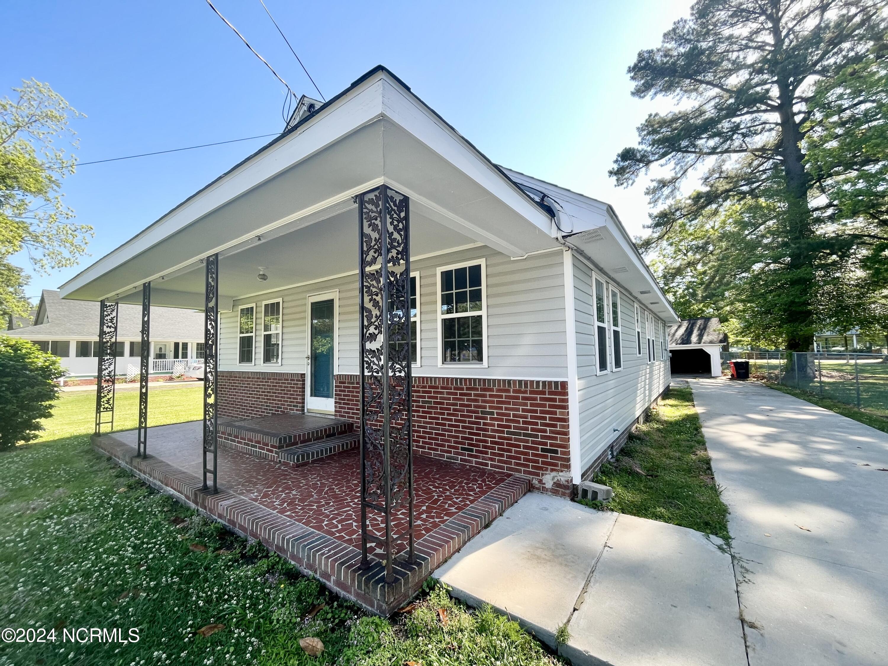 1516 Herrington Road, For Rent in Elizabeth City Zoocasa