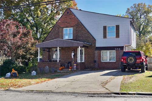 556 Highview Rd, Pittsburgh, PA, 15234-2414 | Card Image
