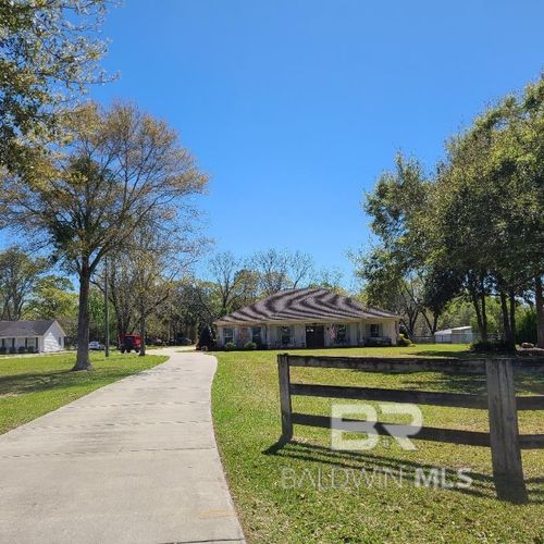 10051 Blackwell Nursery Rd S, Semmes, AL, 36575-5103 | Card Image
