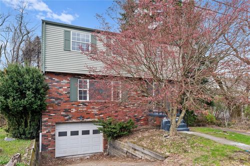 111 Central Ave, North Versailles, PA, 15137-1007 | Card Image