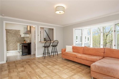 241 Maple Rd, Easton, CT, 06612-1032 | Card Image