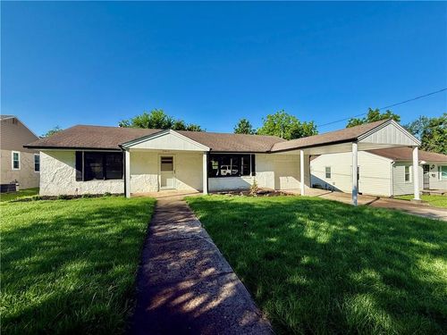 503 Hickory St, Richmond, MO, 64085-2112 | Card Image