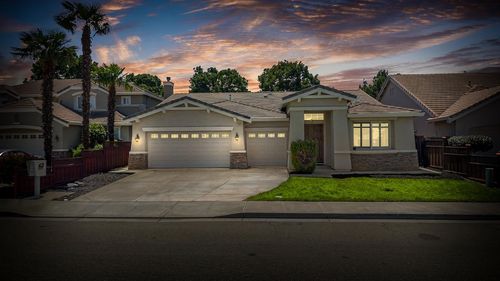 2086 Shenandoah Drive, Tracy, CA, 95377 | Card Image