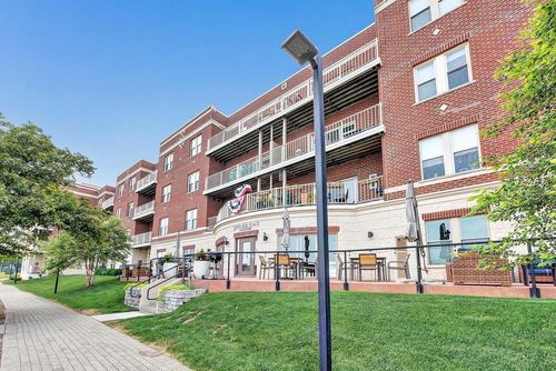 307b-118 S Washington Street, GREEN BAY, WI, 54301 | Card Image