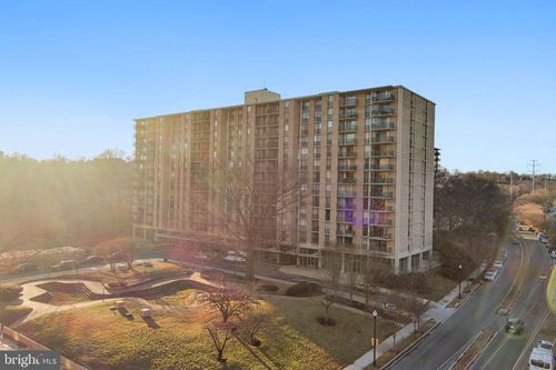 apt-629-4600 S Four Mile Run Dr, ARLINGTON, VA, 22204-3584 | Card Image
