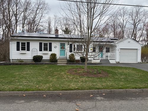 327 Brookside Cir, Northampton, MA, 01062 | Card Image