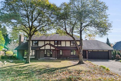 808 Clearview Cres, London, ON, N6H4P7 | Card Image