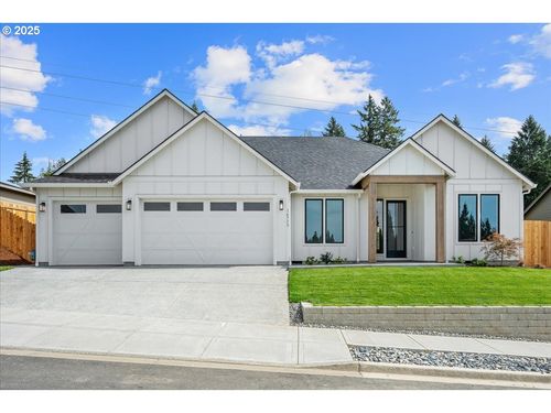 16713 Ne 38th Ave, Vancouver, WA, 98686-2740 | Card Image