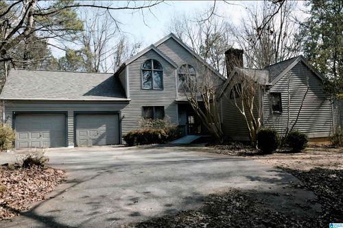 1200 Pine Ridge Cir, Sylacauga, AL, 35150-4565 | Card Image