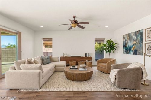 2069 Alto Vista Dr, Henderson, NV, 89052-4571 | Card Image