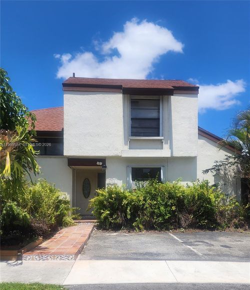 9711-9711 Nw 4th Ln, Miami, FL, 33172-4001 | Card Image