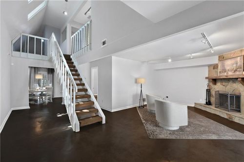 946 Bobcat Ct Se, Marietta, GA, 30067-5778 | Card Image