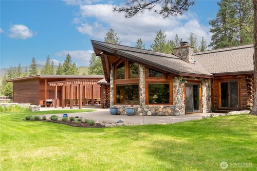 179 Wolf Creek Rd, Winthrop, WA, 98862-9725 | Card Image