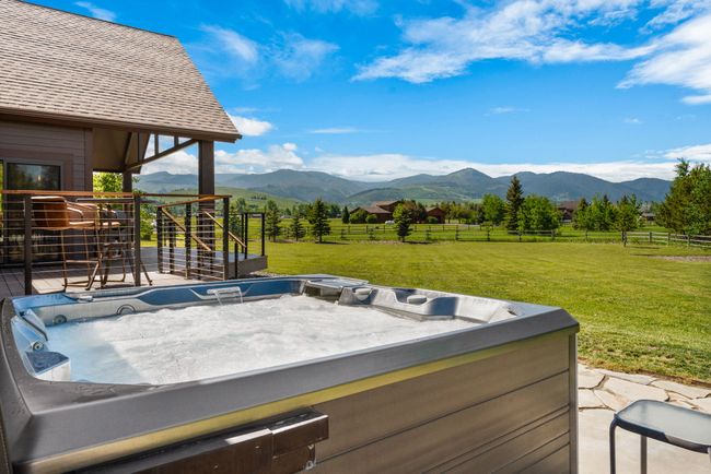100 N Low Bench Rd, House other with 3 bedrooms, 2 bathrooms and null parking in Gallatin Gateway MT | Image 34